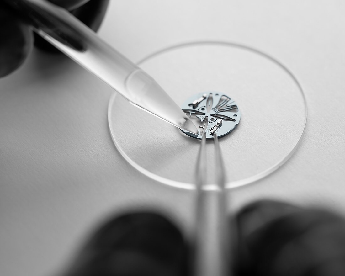 The Art of Precision in Watchmaking